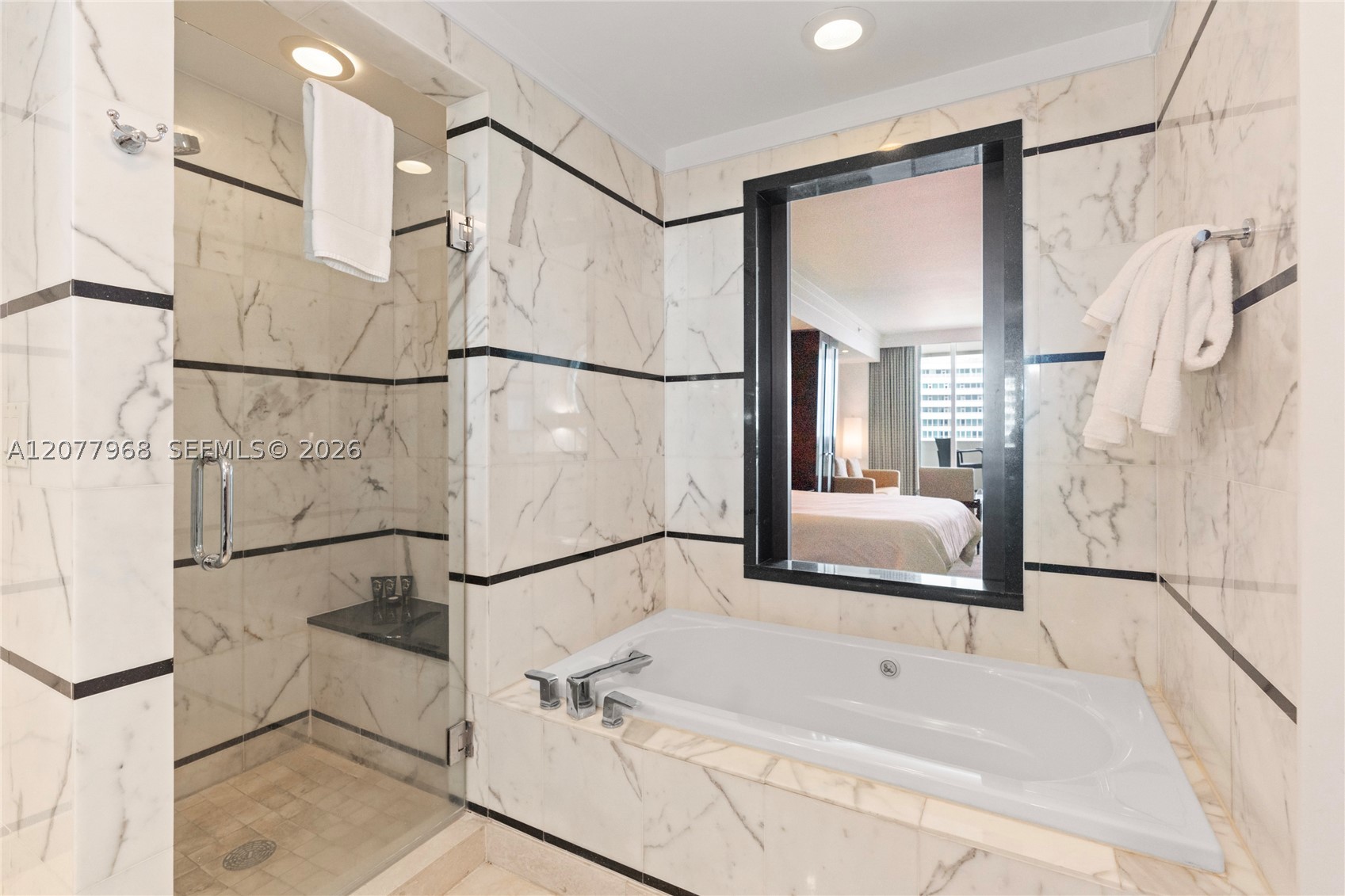 4391 Collins Ave #803, Miami Beach FL 33140