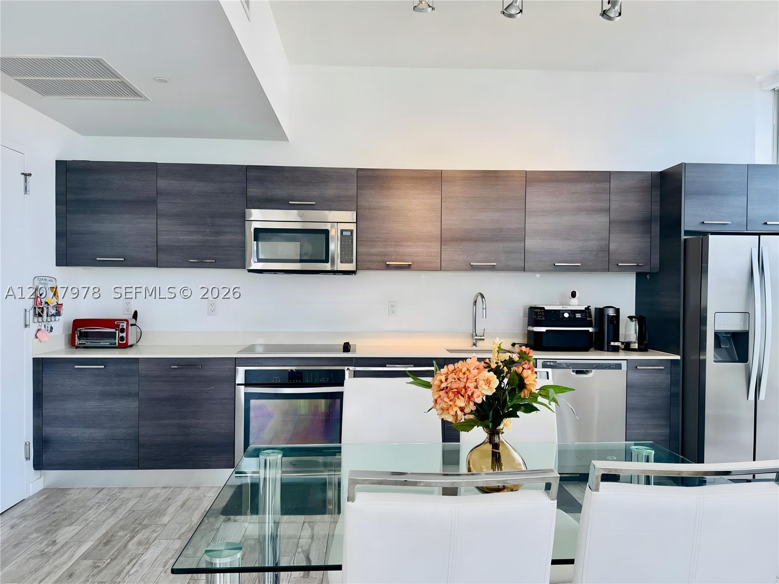 151 SE 1st St #2602, Miami FL 33131