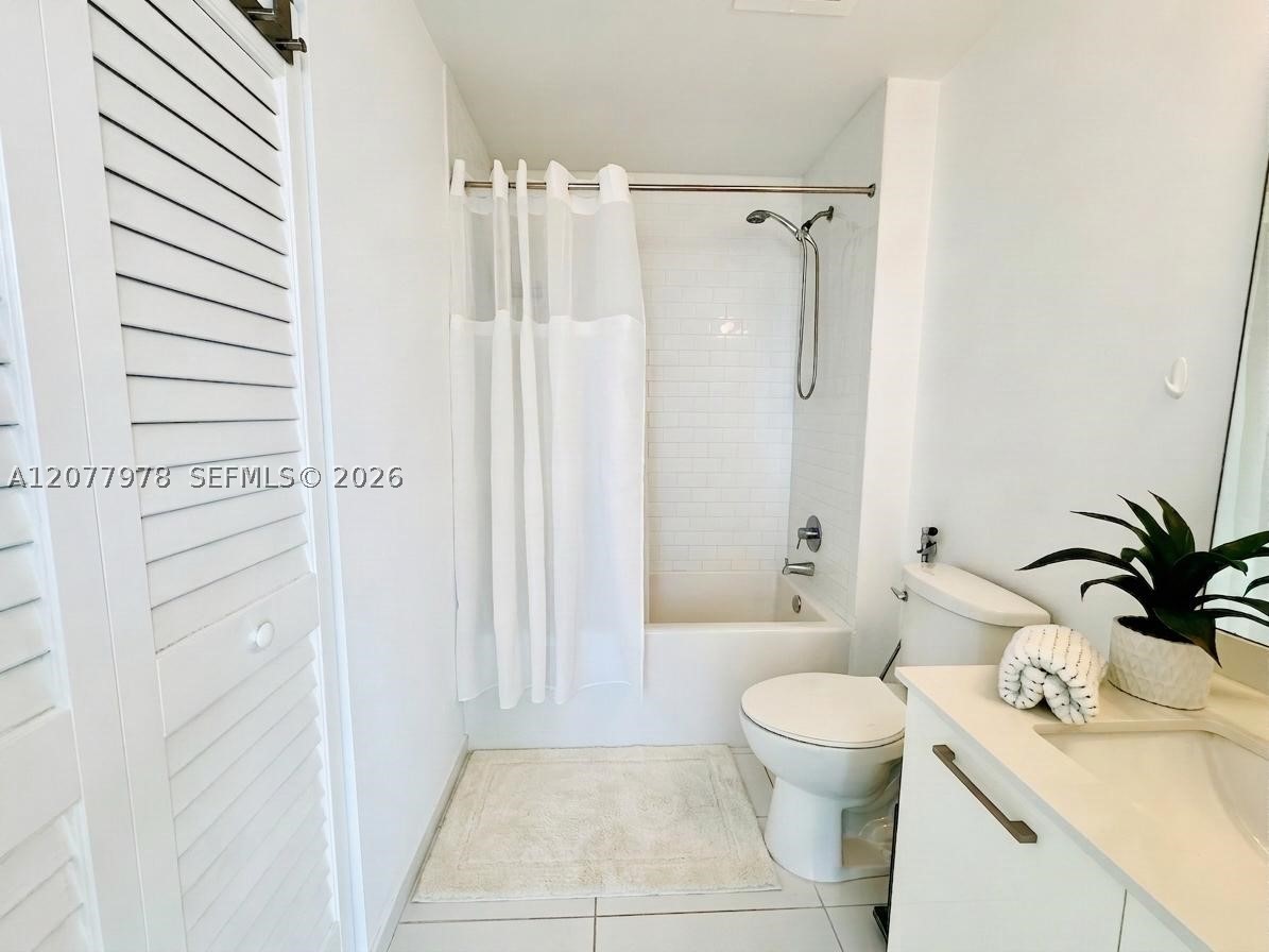 151 SE 1st St #2602, Miami FL 33131