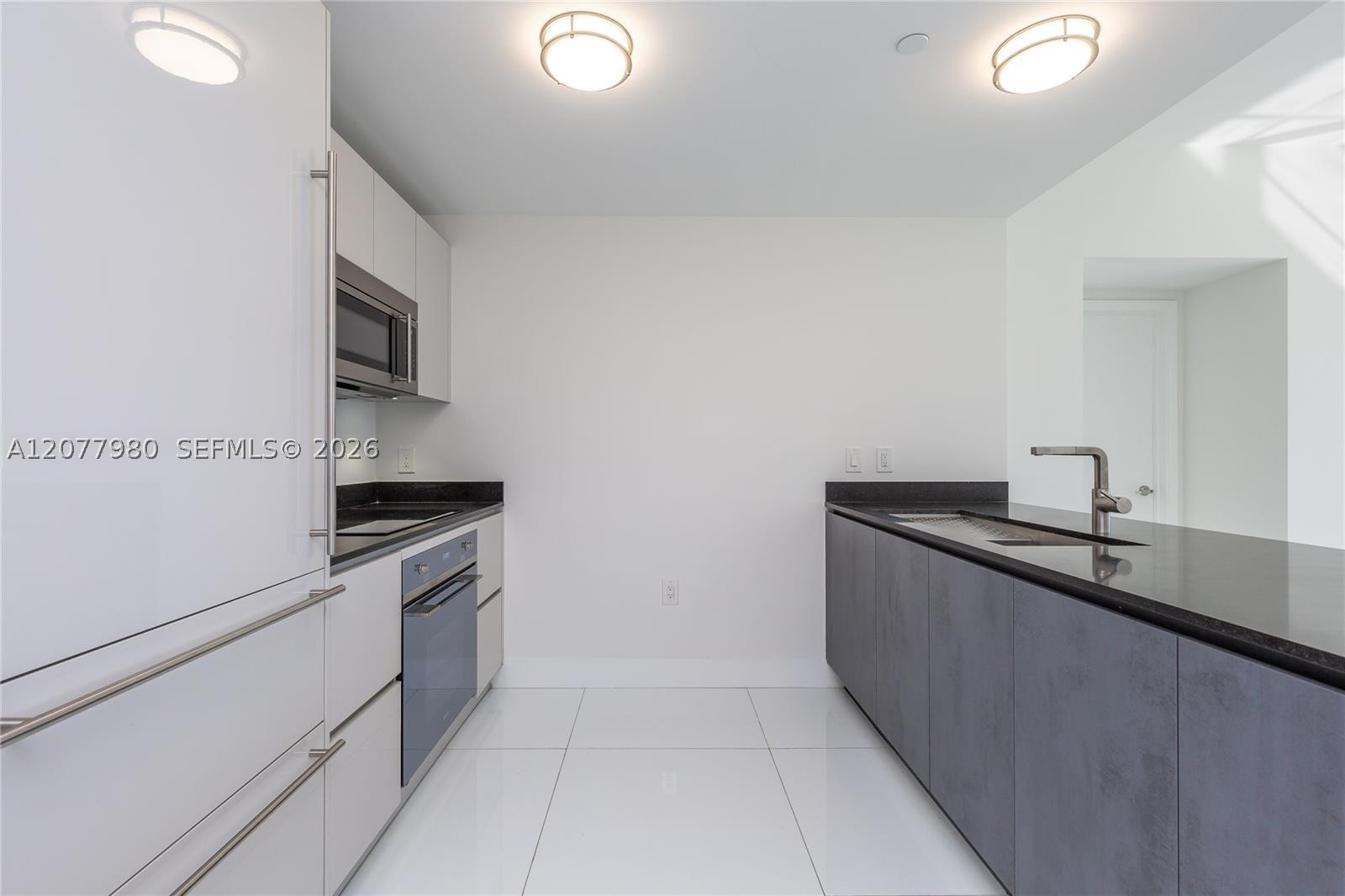 1010 Brickell Ave #1402, Miami FL 33131