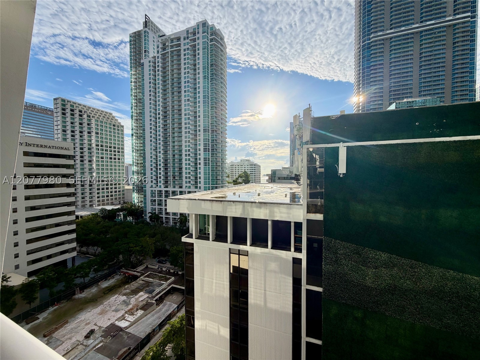 1010 Brickell Ave #1402, Miami FL 33131