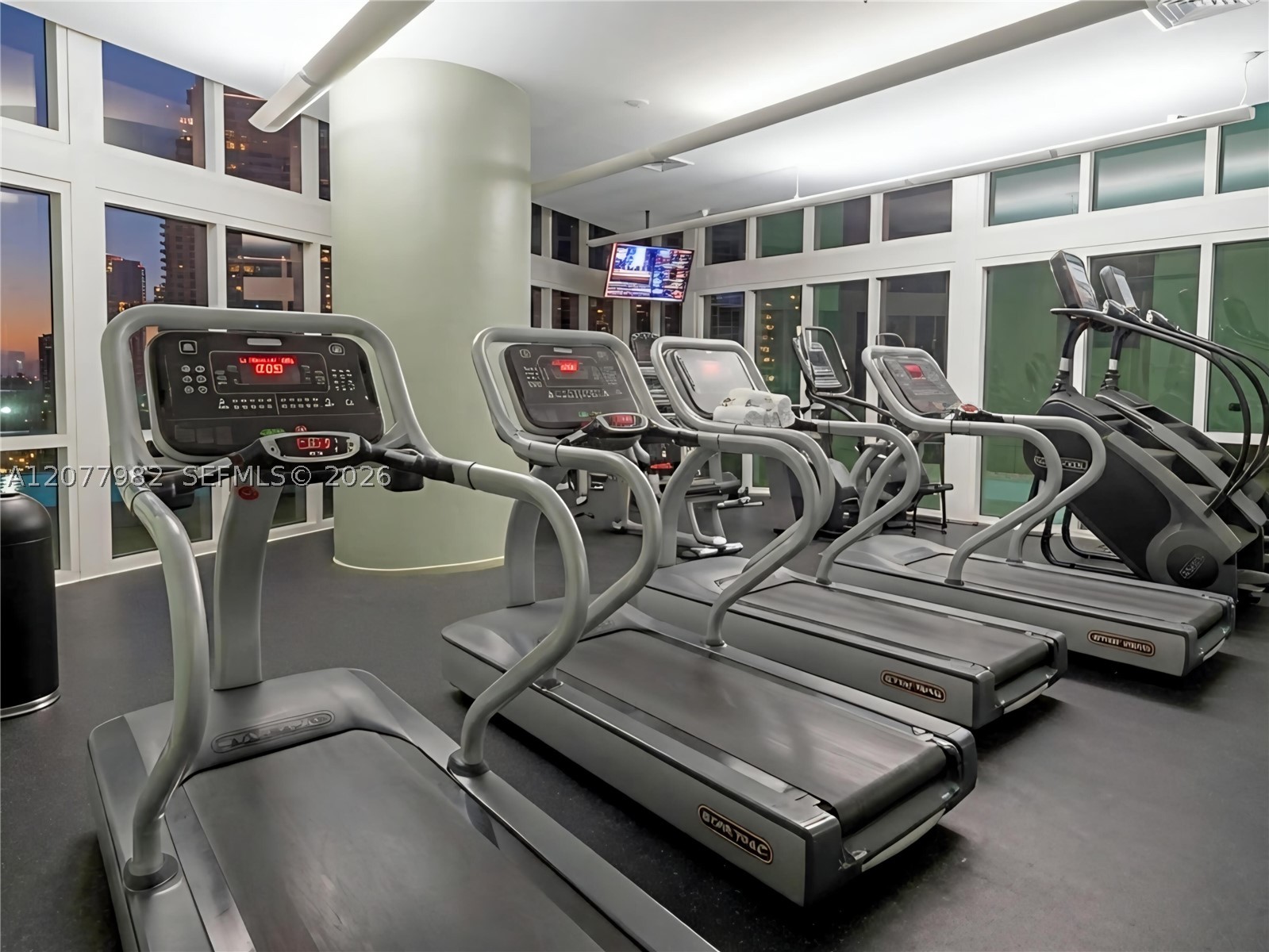1900 N Bayshore Dr #5004, Miami FL 33132