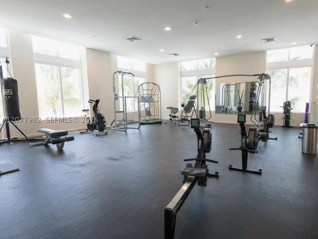 1900 N Bayshore Dr #5004, Miami FL 33132