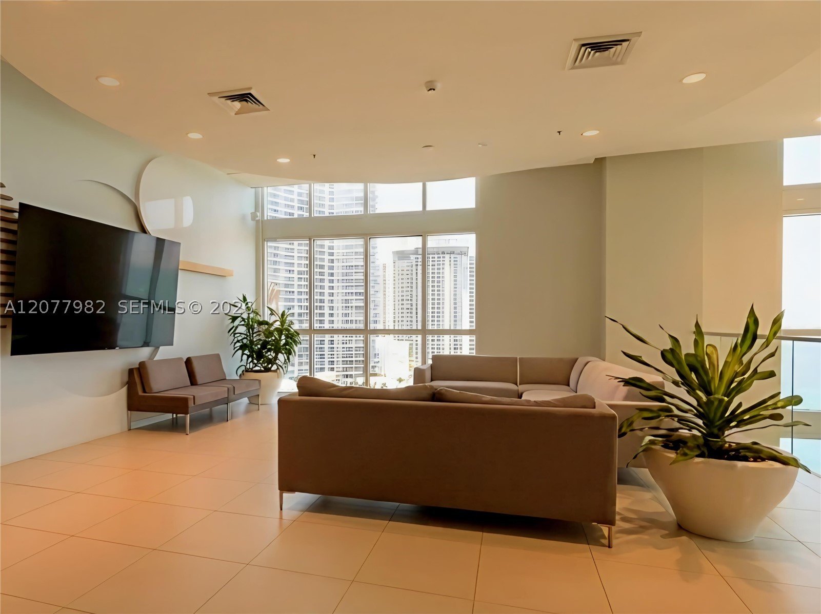 1900 N Bayshore Dr #5004, Miami FL 33132