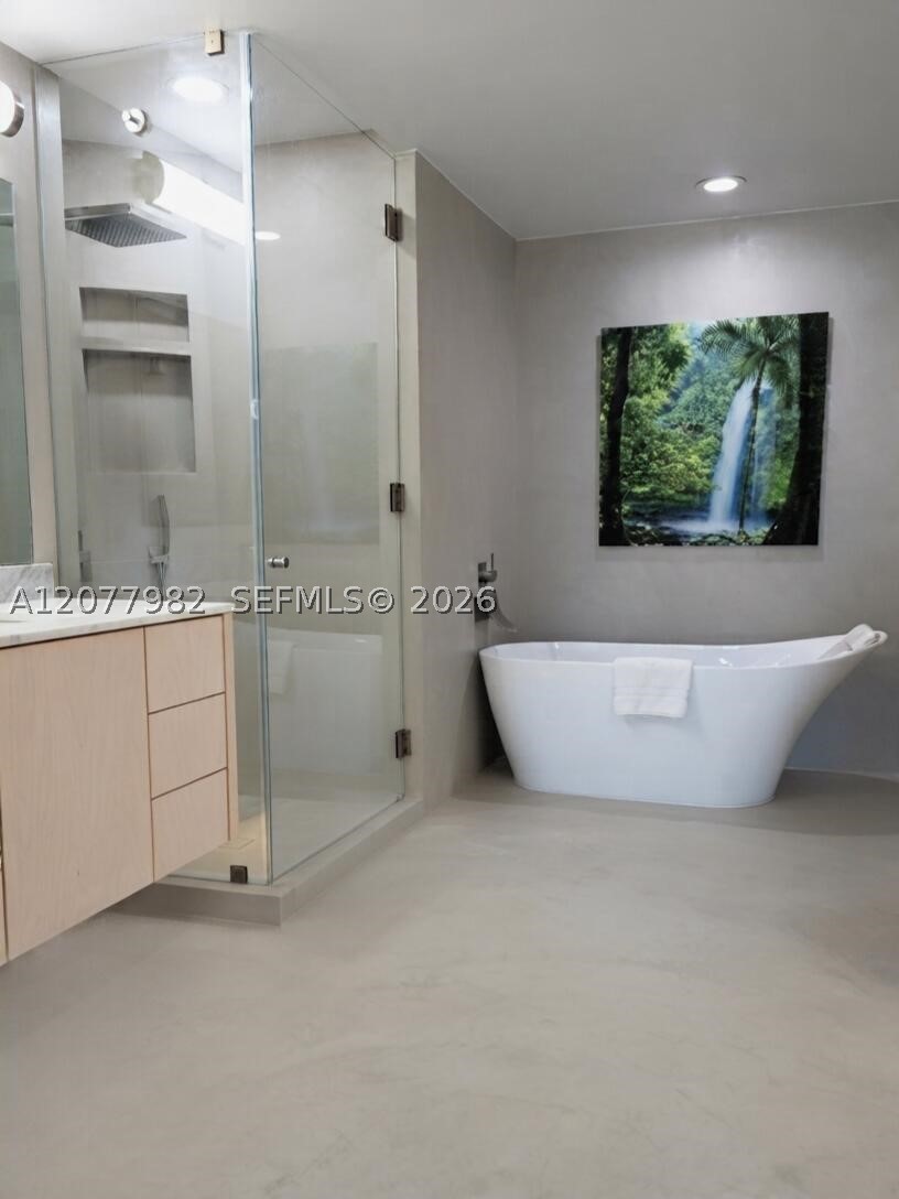 1900 N Bayshore Dr #5004, Miami FL 33132