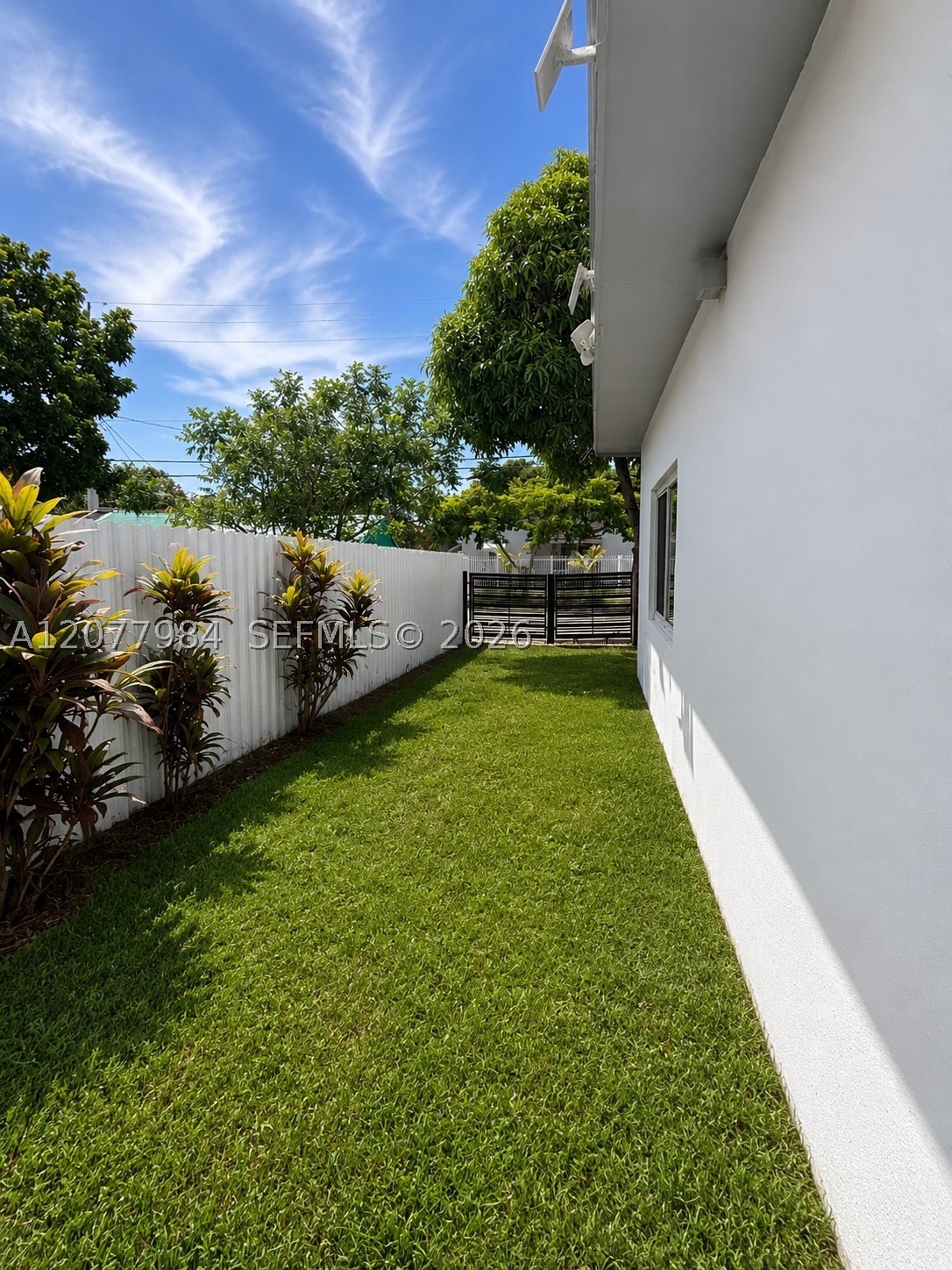 525 NW 23rd Ave, Miami FL 33125