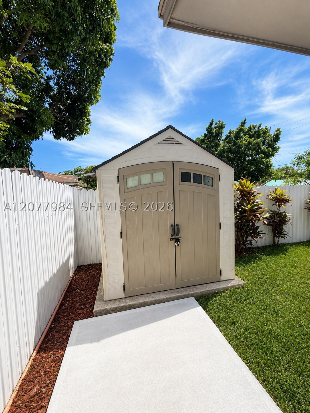 525 NW 23rd Ave, Miami FL 33125