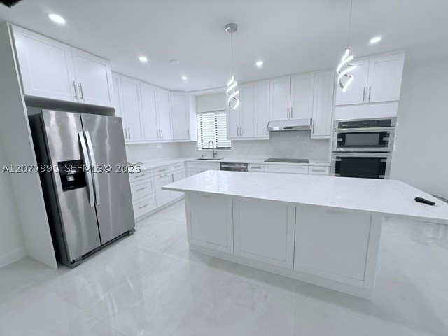 1721 NE 48th Ct, Fort Lauderdale FL 33334