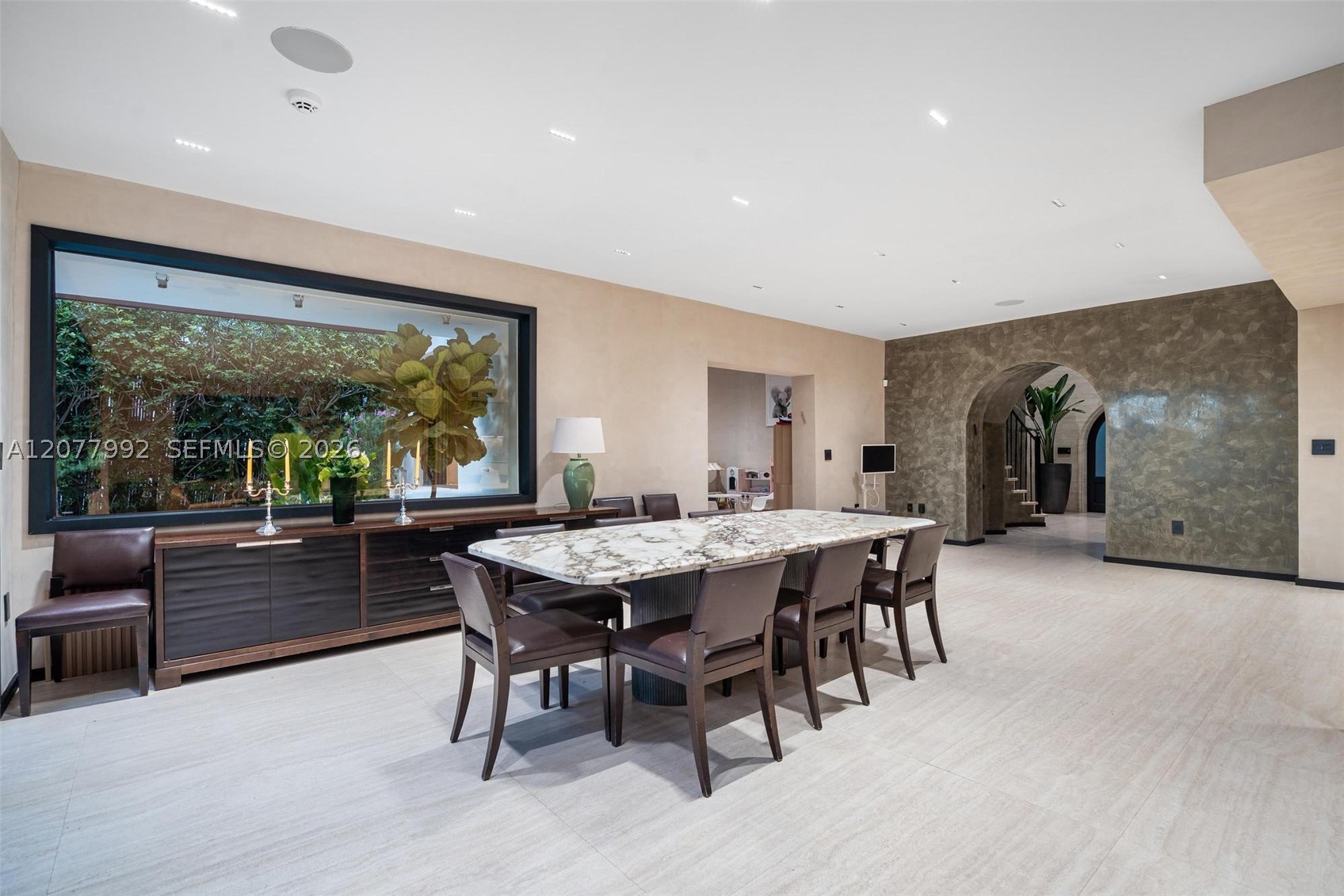 5170 La Gorce Dr, Miami Beach FL 33140
