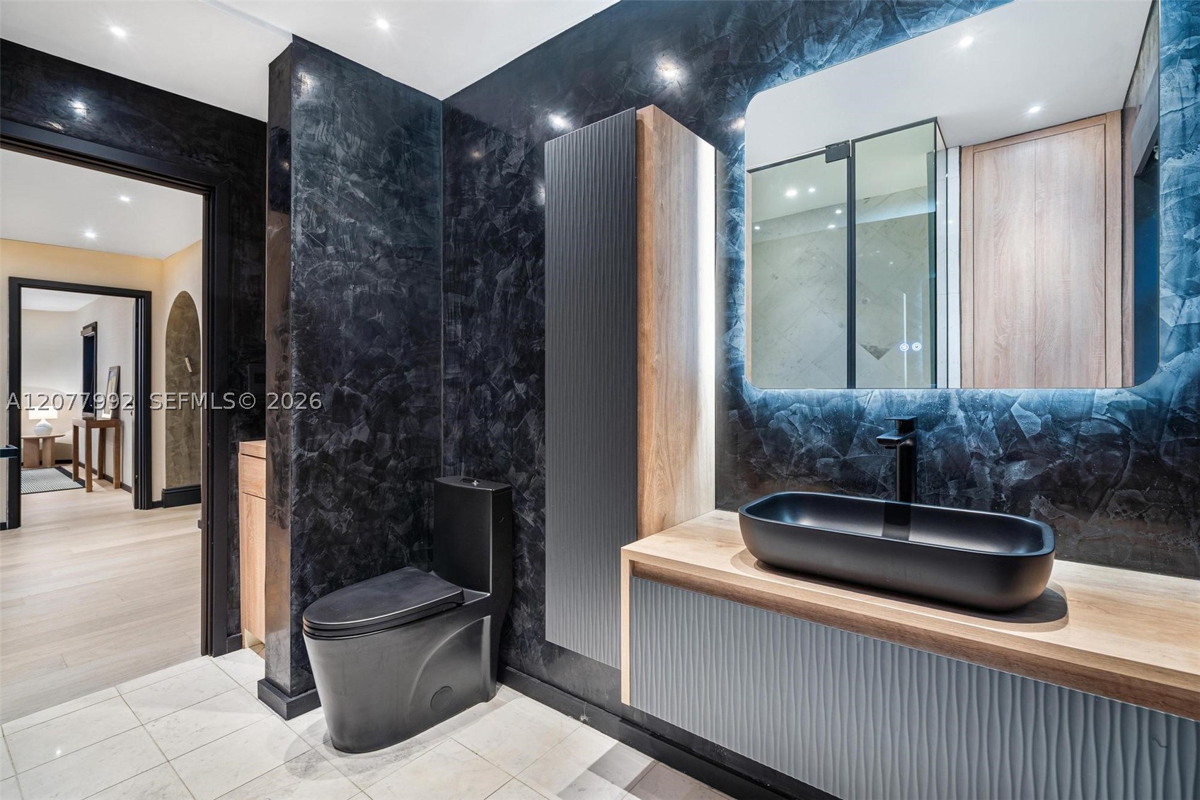 5170 La Gorce Dr, Miami Beach FL 33140