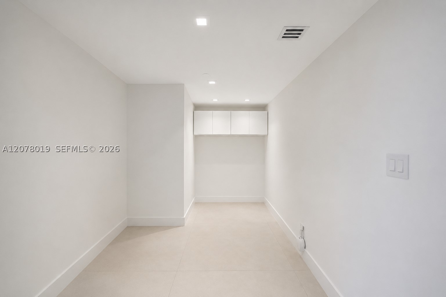 1581 Brickell Ave #PH106, Miami FL 33129