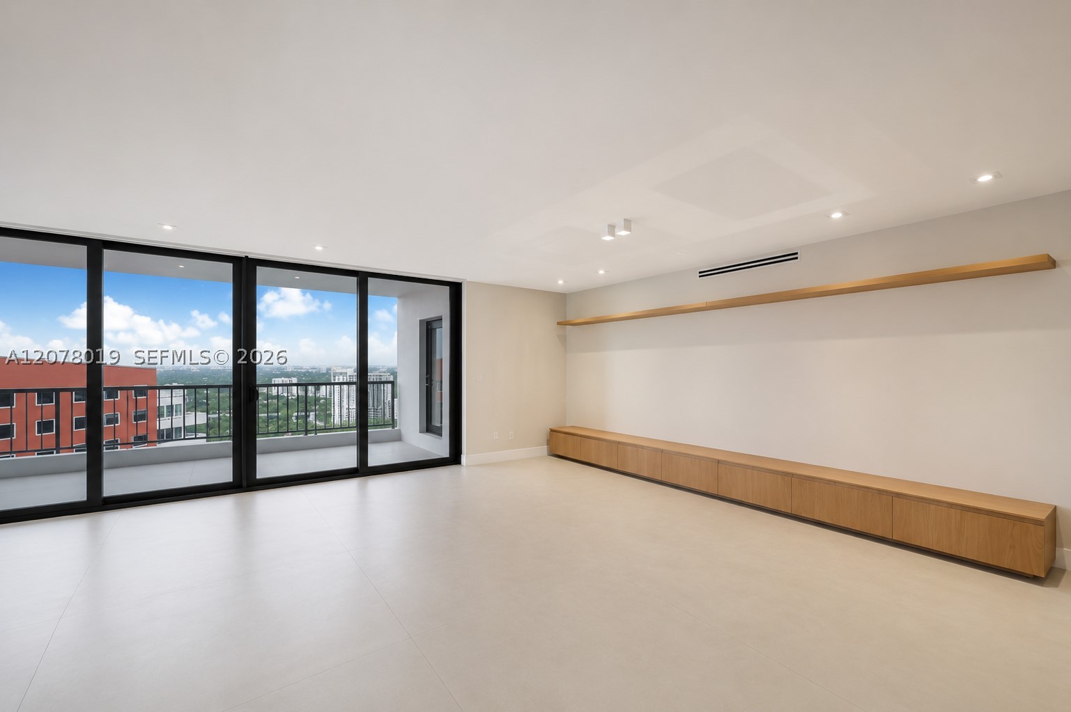 1581 Brickell Ave #PH106, Miami FL 33129