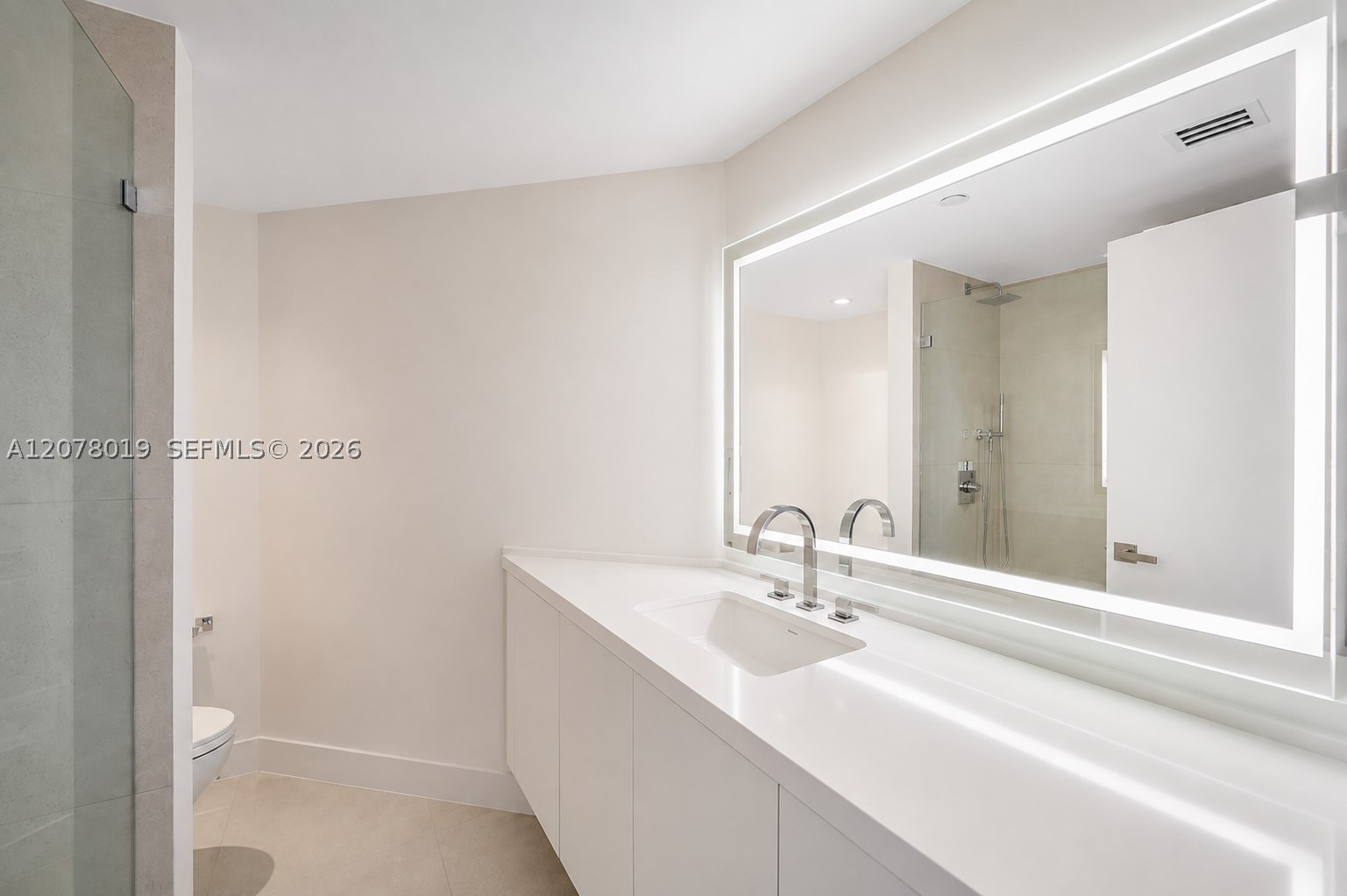 1581 Brickell Ave #PH106, Miami FL 33129