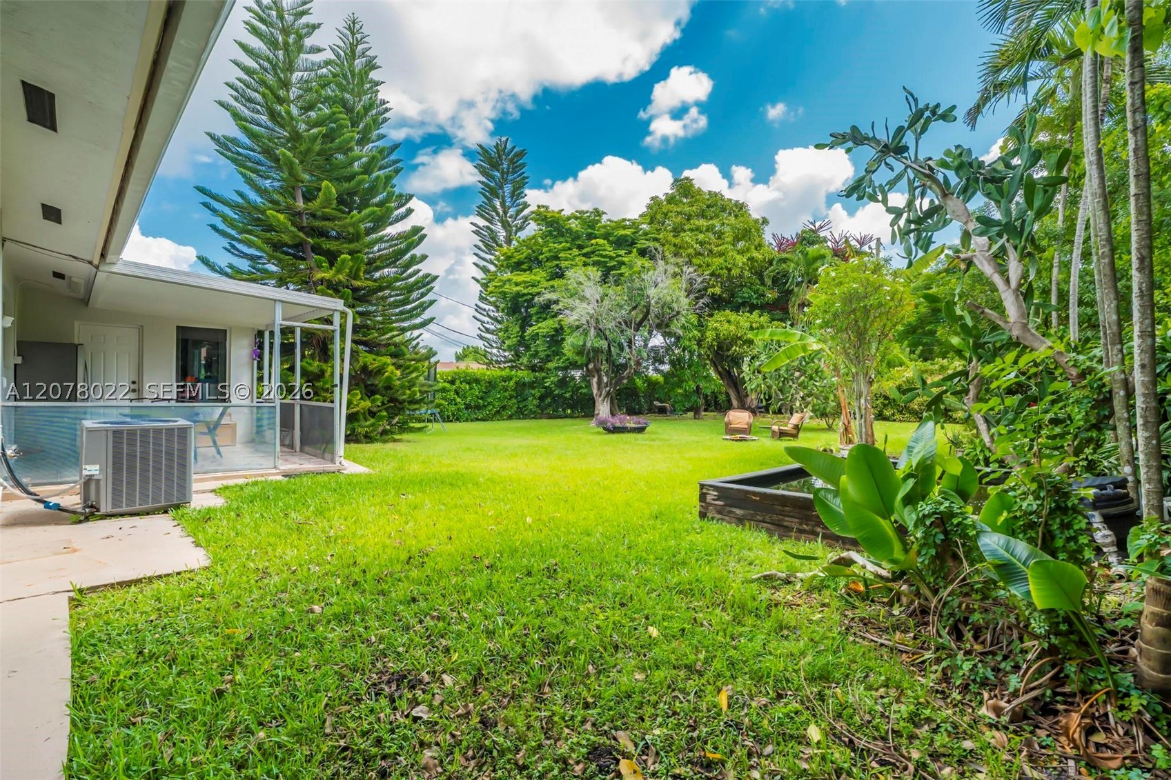 3551 SW 97th Ave, Miami FL 33165