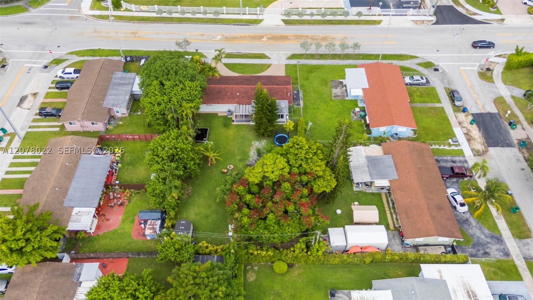 3551 SW 97th Ave, Miami FL 33165