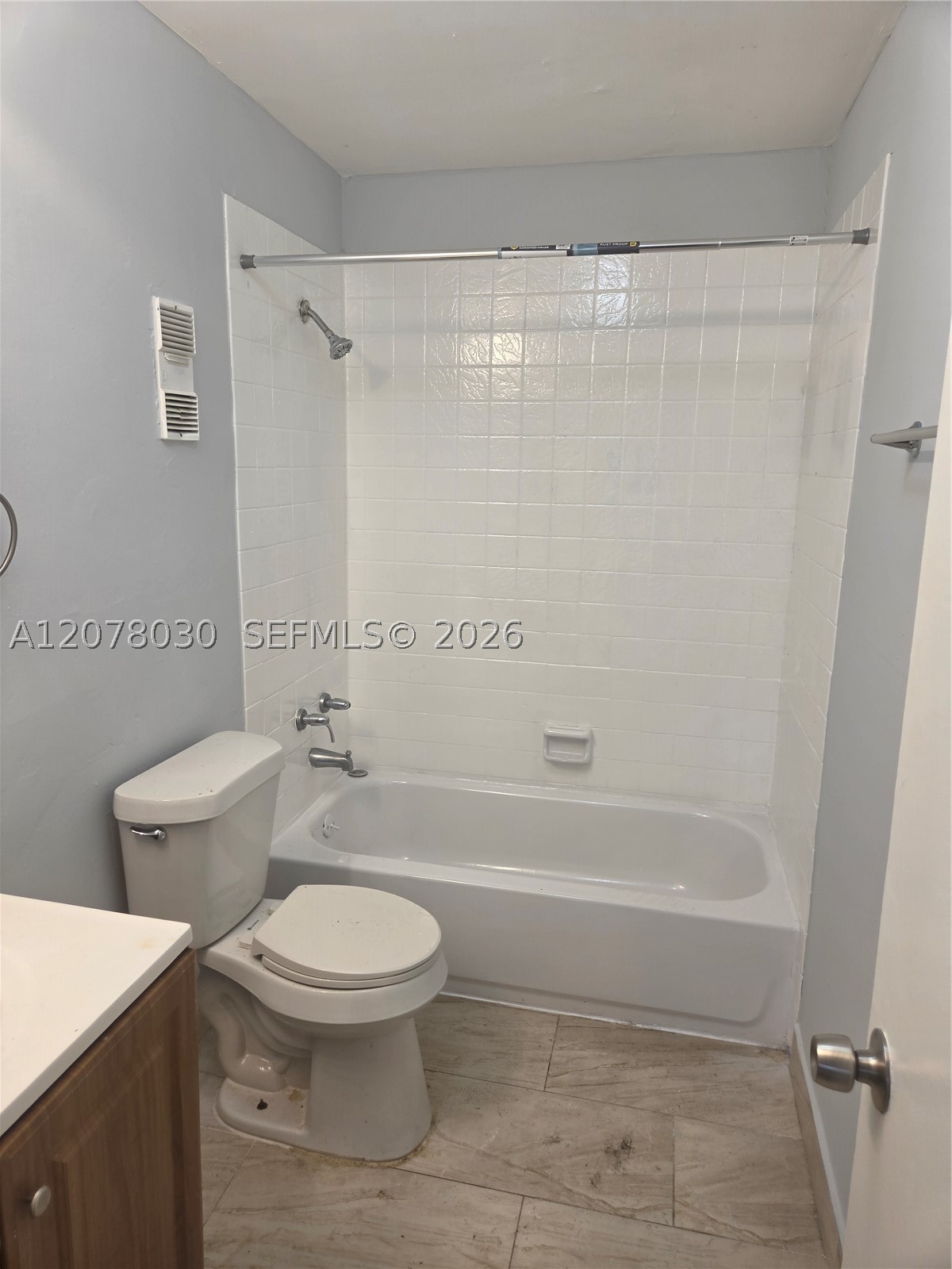 20520 NW 15th Ave #230, Miami Gardens FL 33169