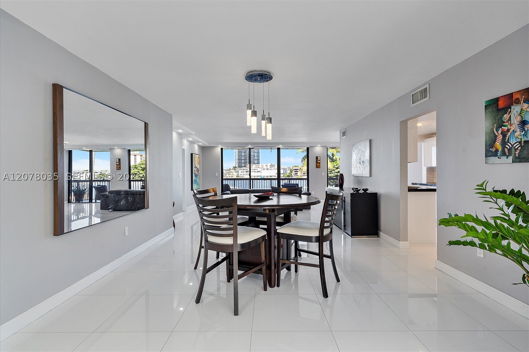 200 Golden Isles Dr #206, Hallandale Beach FL 33009