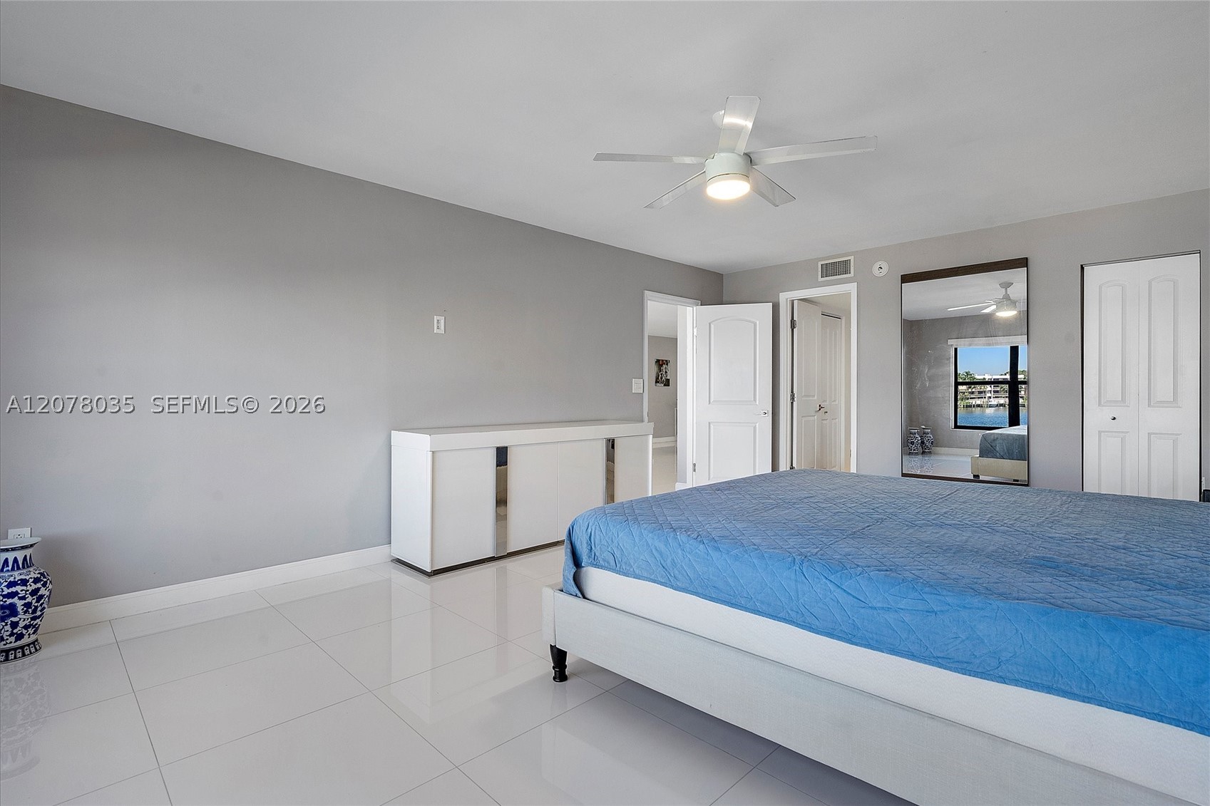 200 Golden Isles Dr #206, Hallandale Beach FL 33009