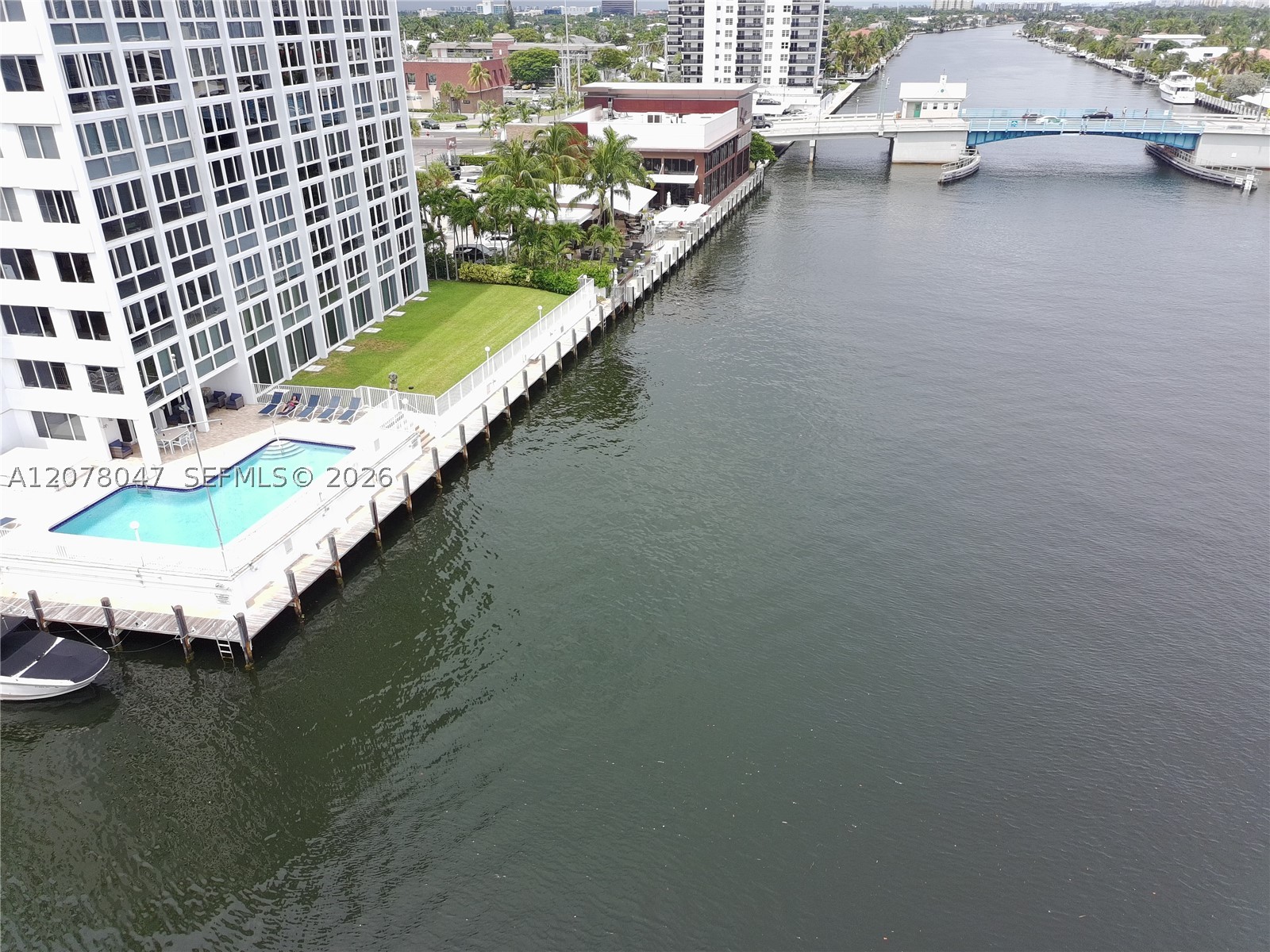 3100 NE 49th St #1106, Fort Lauderdale FL 33308
