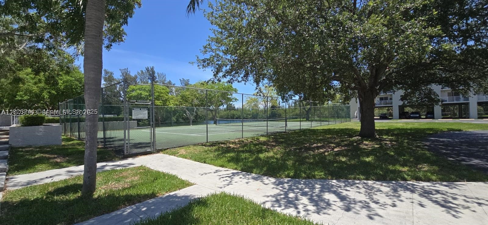 8240 SW 210th St #319, Cutler Bay FL 33189