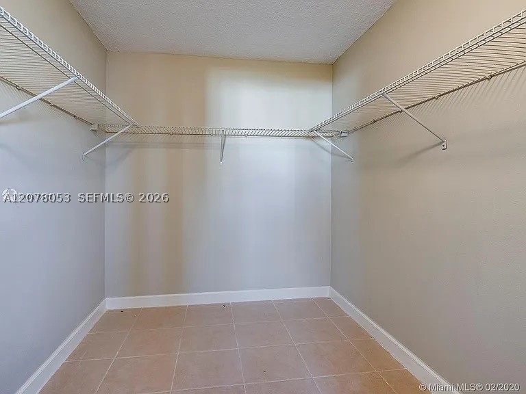 8240 SW 210th St #319, Cutler Bay FL 33189