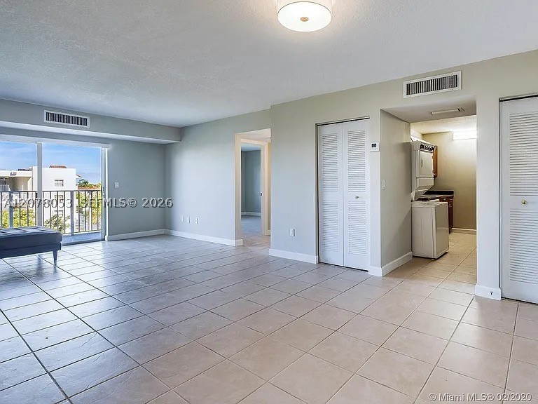 8240 SW 210th St #319, Cutler Bay FL 33189