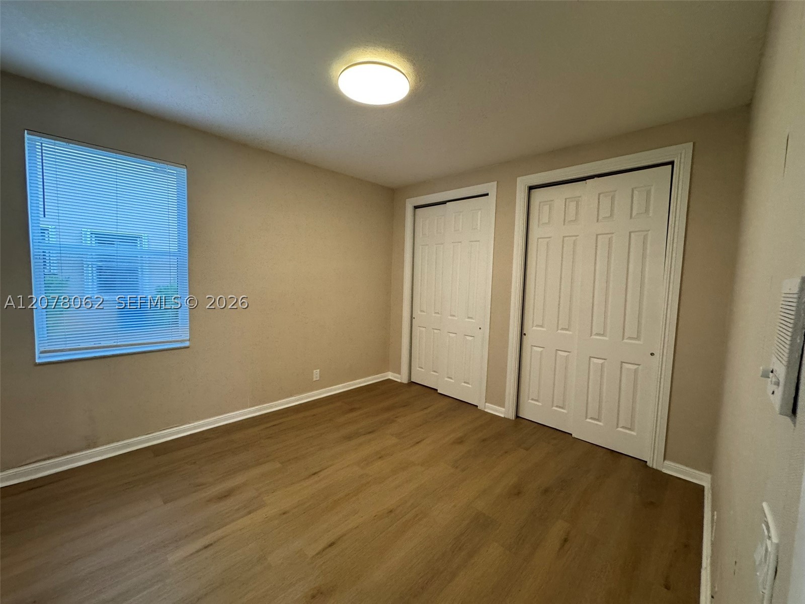 1360 Victoria Isle Dr, Weston FL 33327