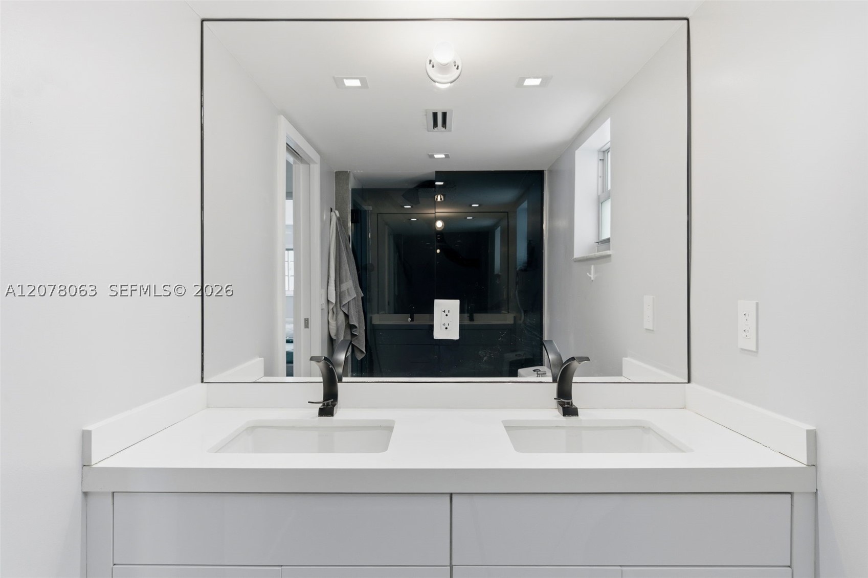 1428 Euclid Ave #207, Miami Beach FL 33139