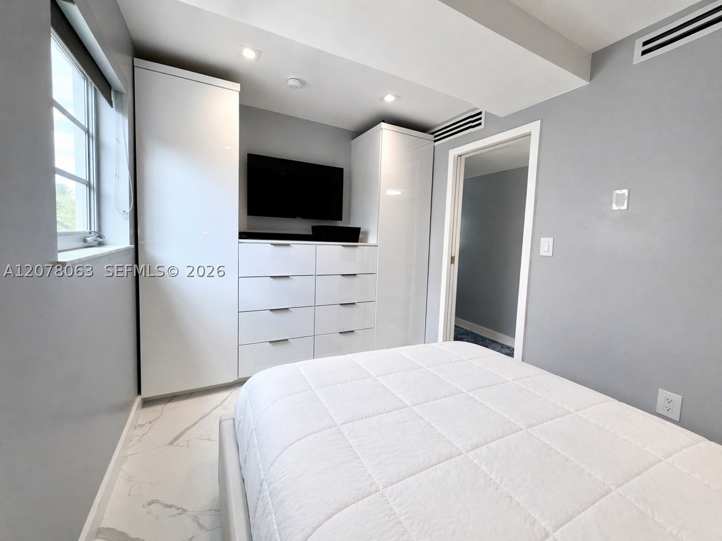 1428 Euclid Ave #207, Miami Beach FL 33139