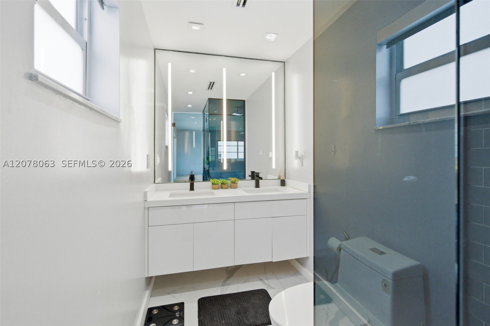 1428 Euclid Ave #207, Miami Beach FL 33139