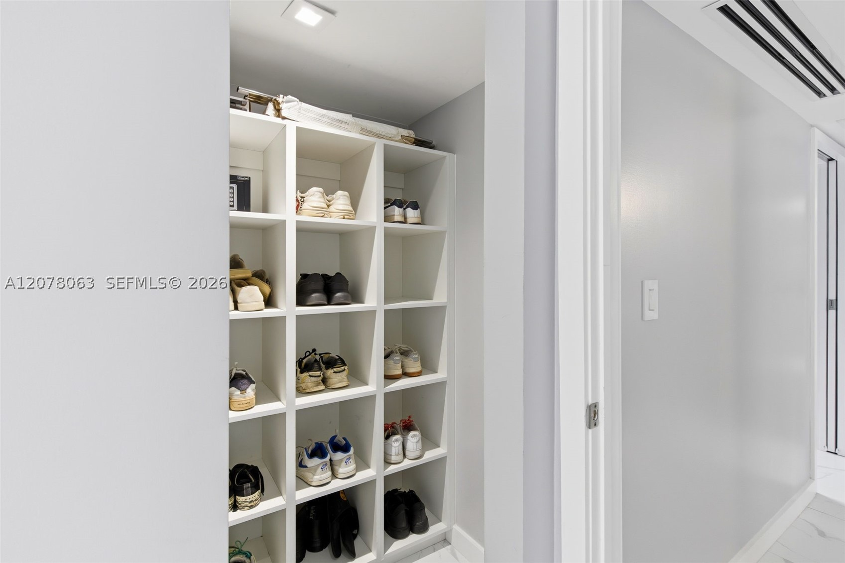 1428 Euclid Ave #207, Miami Beach FL 33139