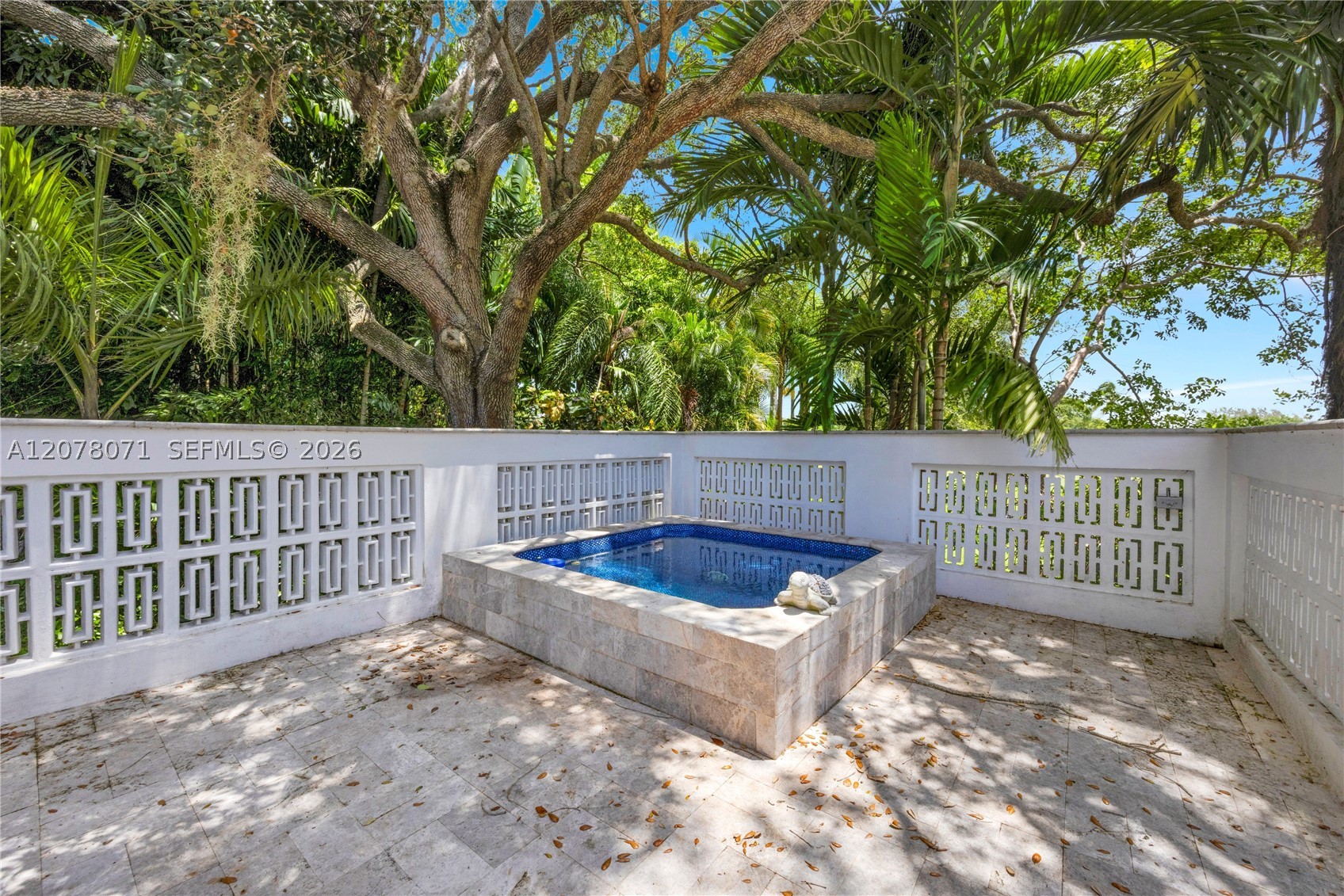 3709 Alhambra Ct, Coral Gables FL 33134