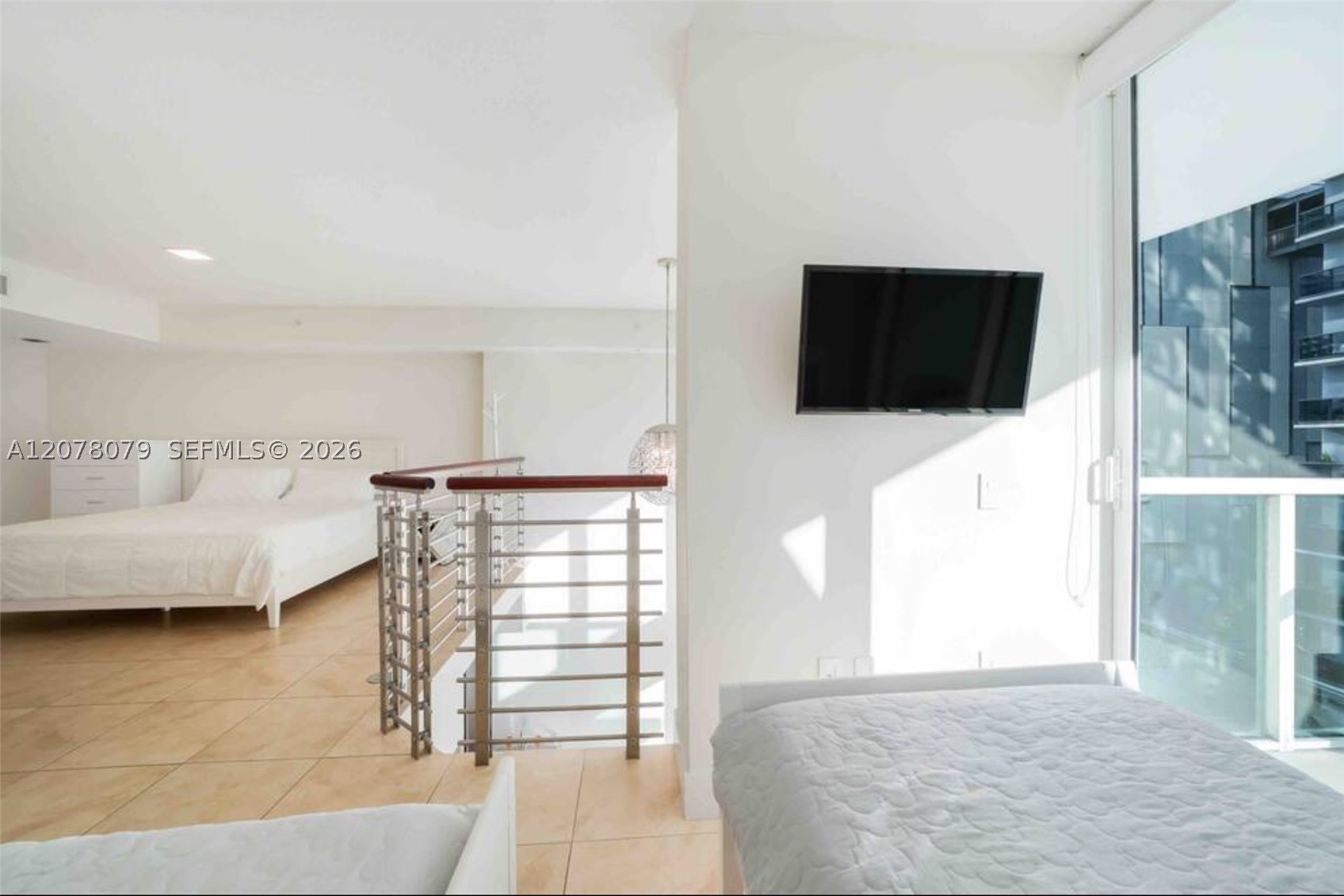 41 SE 5th St #408, Miami FL 33131