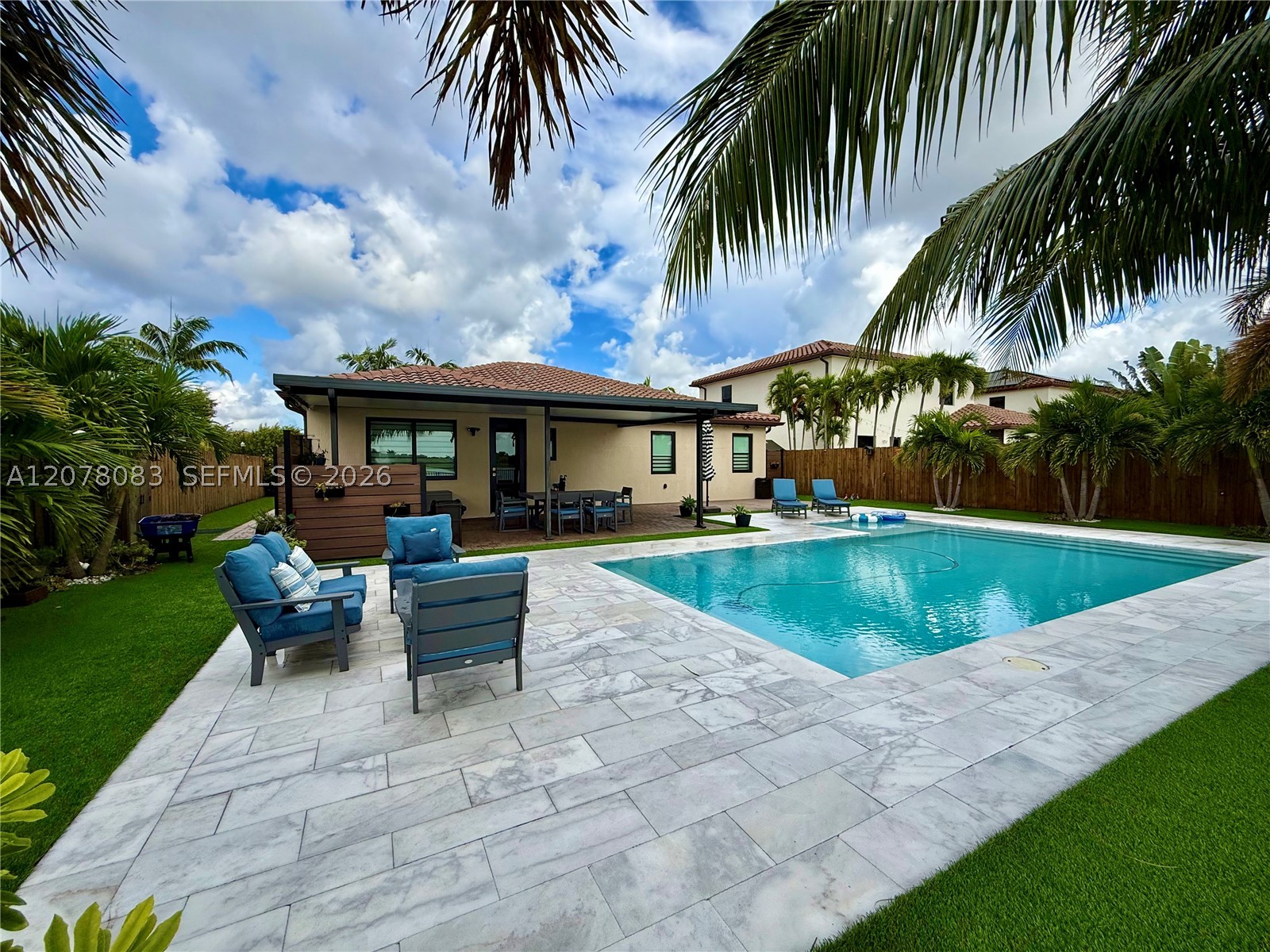 167 SE 24th Ave, Homestead FL 33033