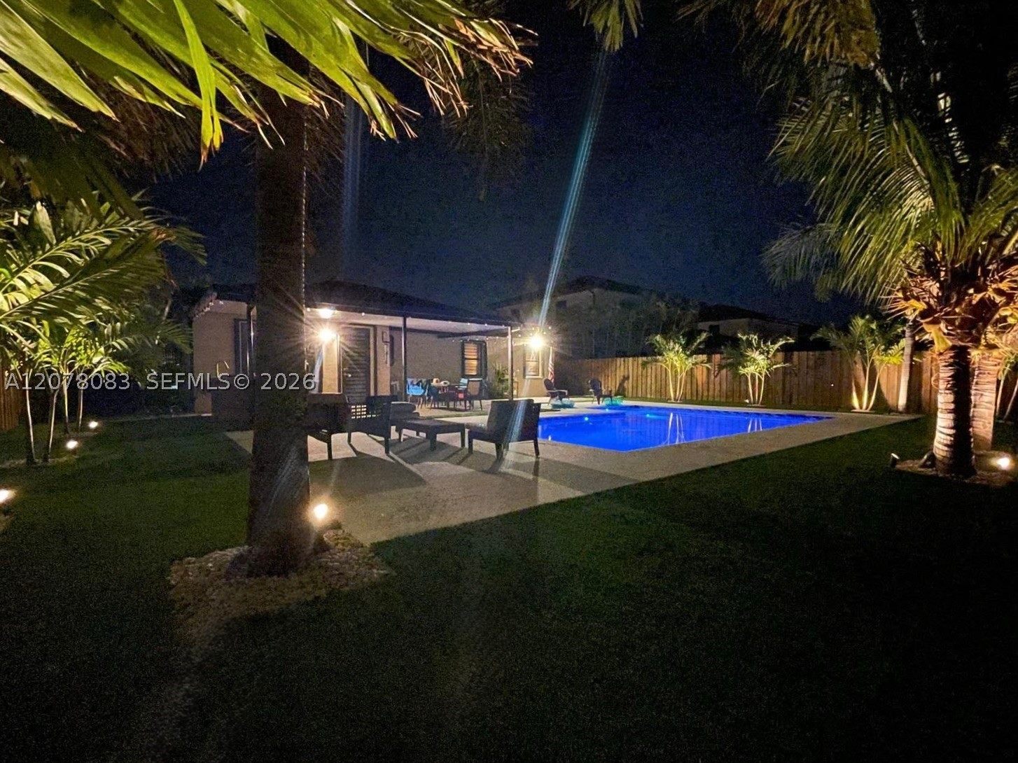 167 SE 24th Ave, Homestead FL 33033