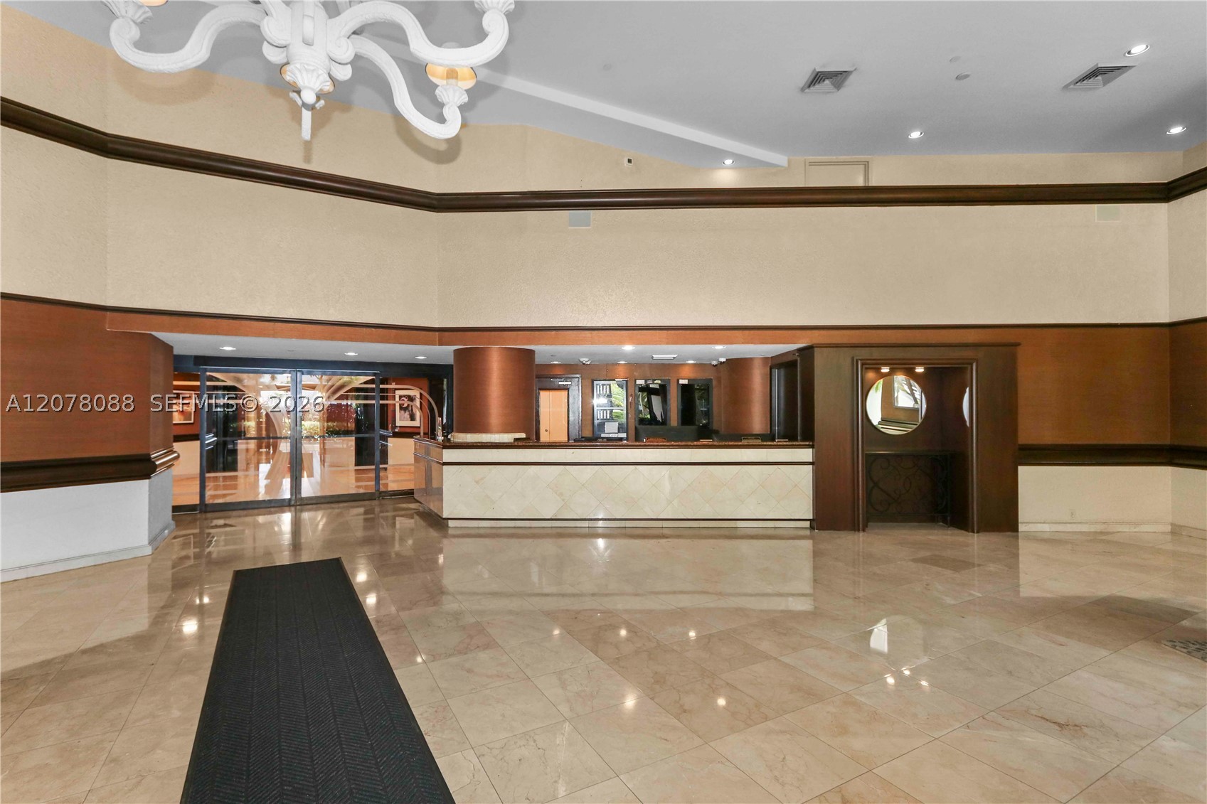 3400 NE 192nd St #1911, Aventura FL 33180