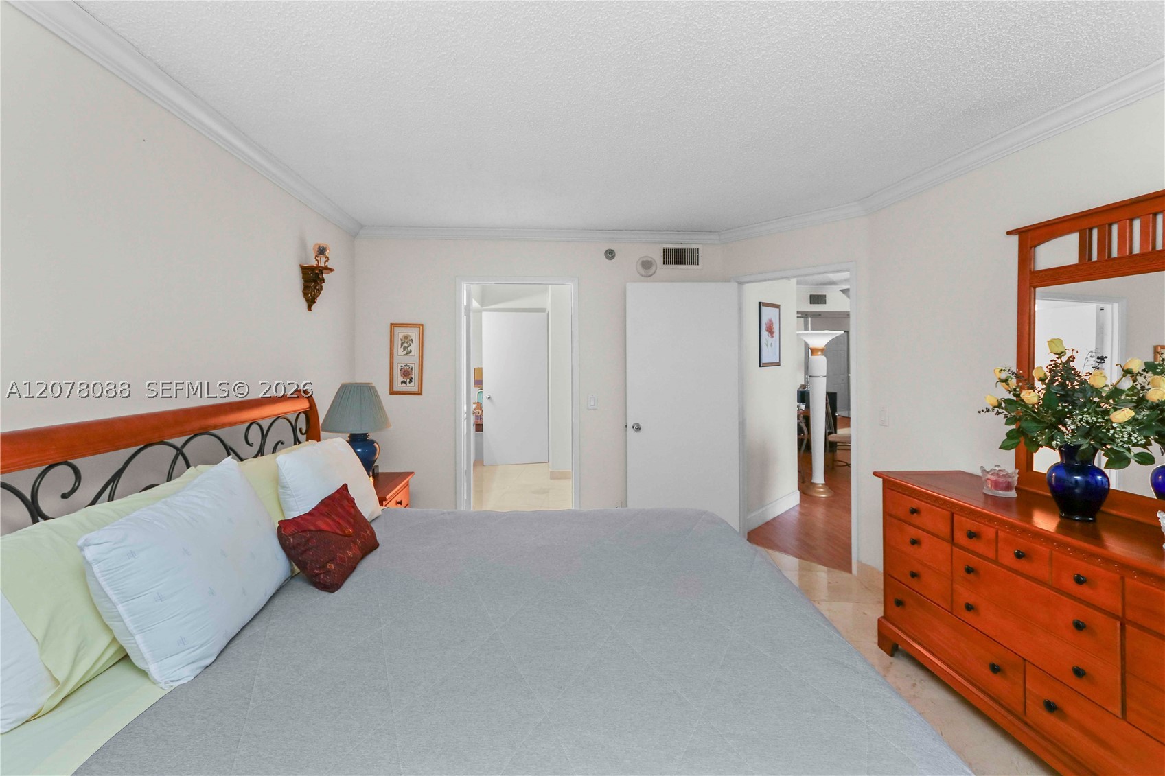 3400 NE 192nd St #1911, Aventura FL 33180