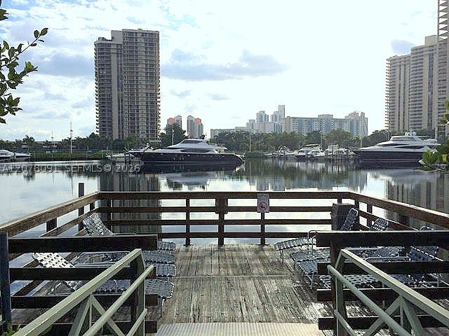 19901 E Country Club Dr #2405, Aventura FL 33180