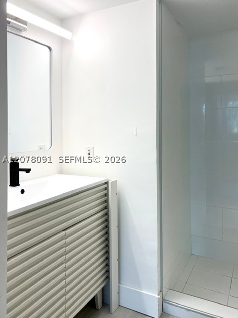 19901 E Country Club Dr #2405, Aventura FL 33180