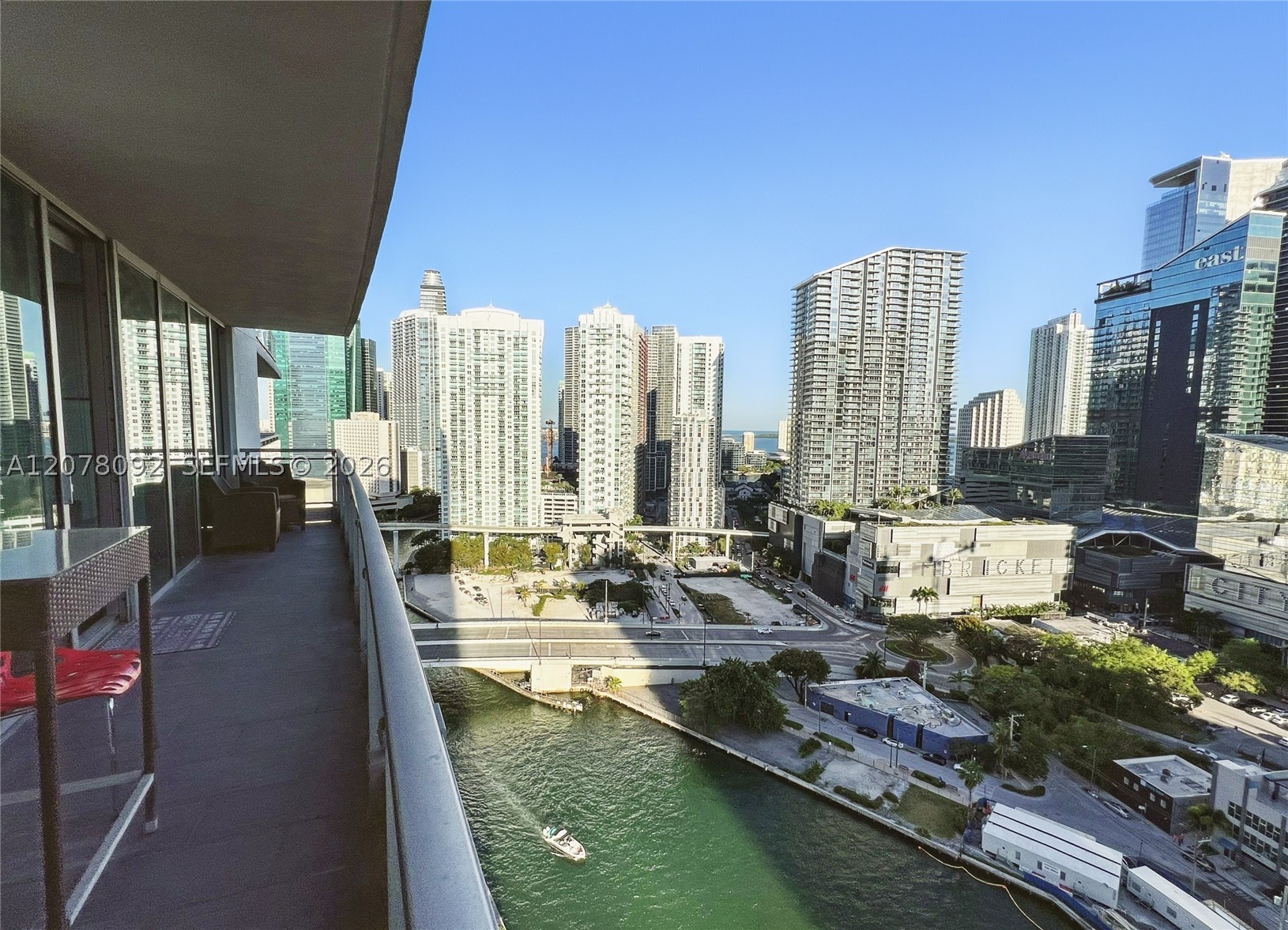 92 SW 3rd St #2602, Miami FL 33130