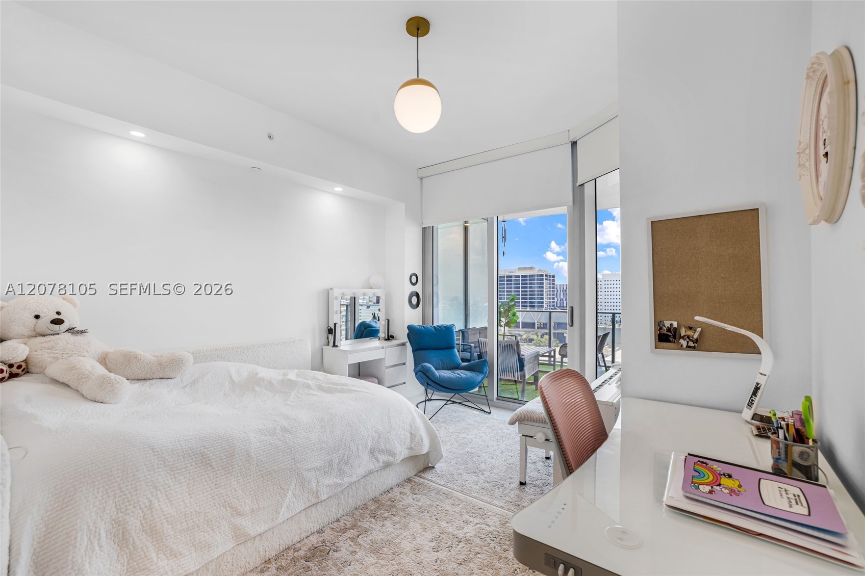 851 NE 1st Ave #1408, Miami FL 33132