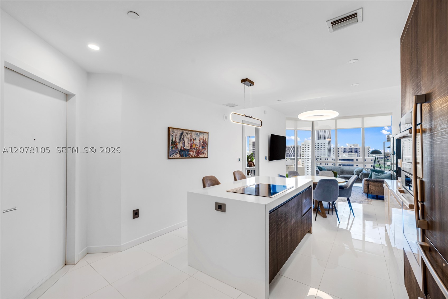851 NE 1st Ave #1408, Miami FL 33132