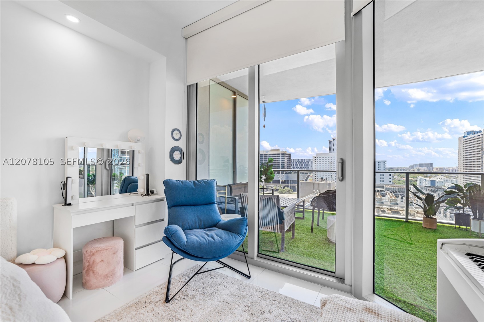 851 NE 1st Ave #1408, Miami FL 33132