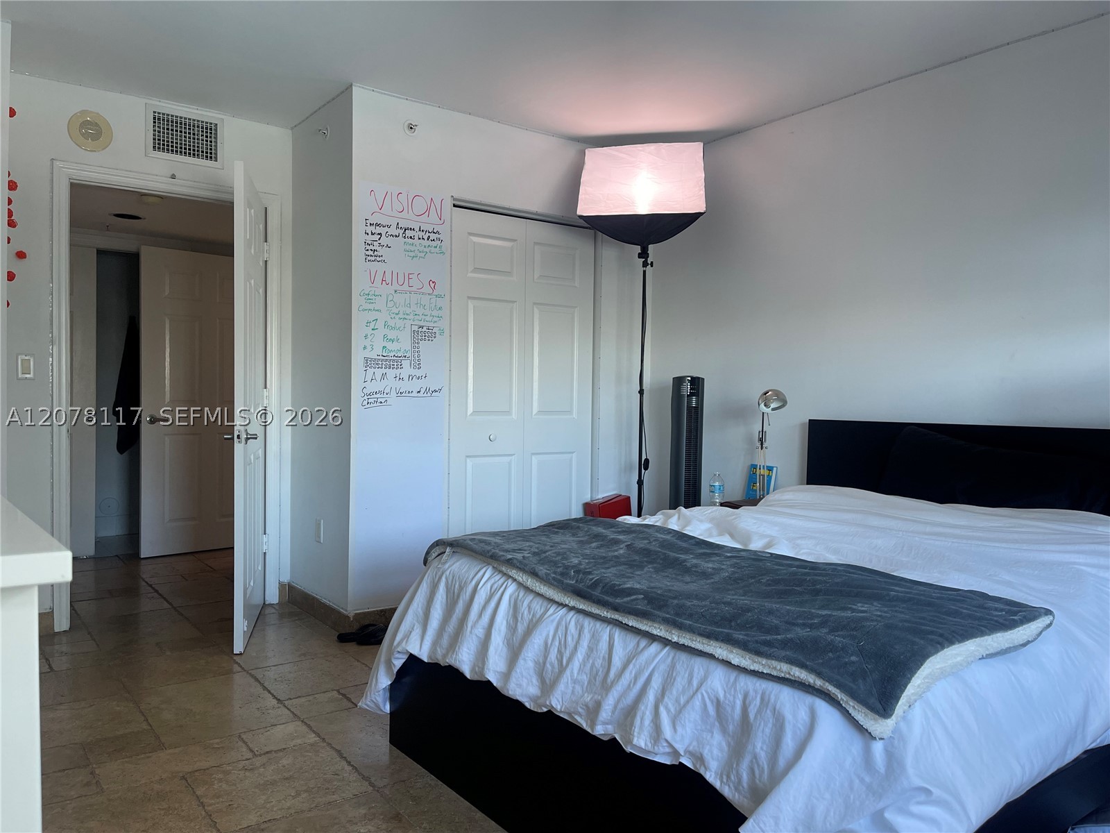 1155 Brickell Bay Dr #808, Miami FL 33131