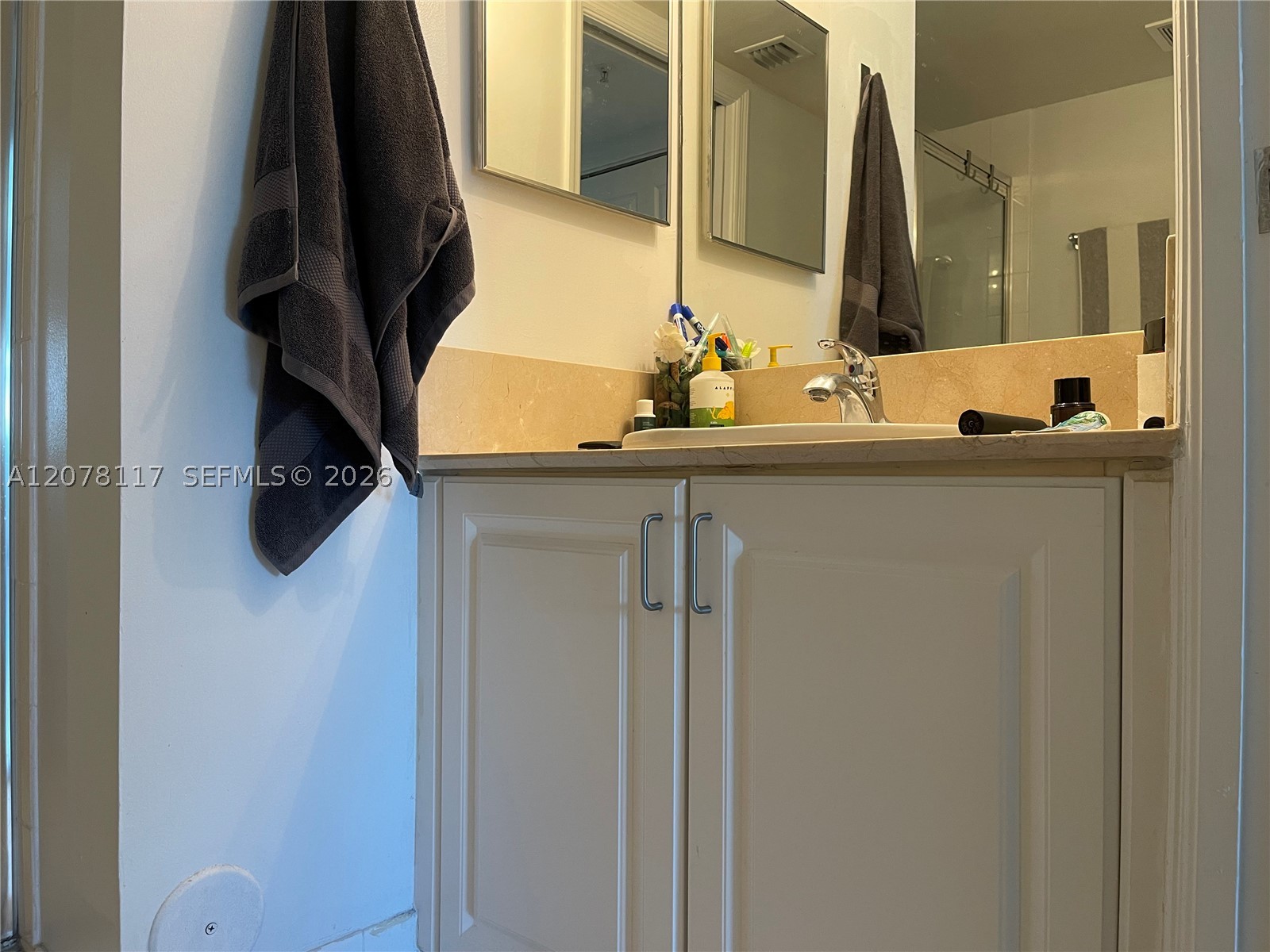 1155 Brickell Bay Dr #808, Miami FL 33131