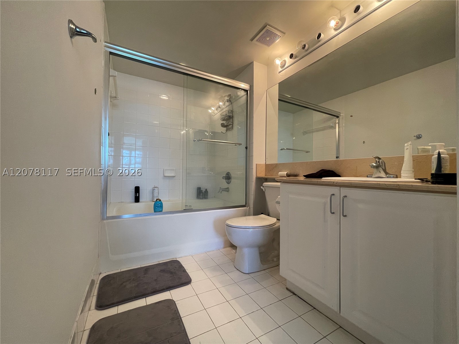 1155 Brickell Bay Dr #808, Miami FL 33131