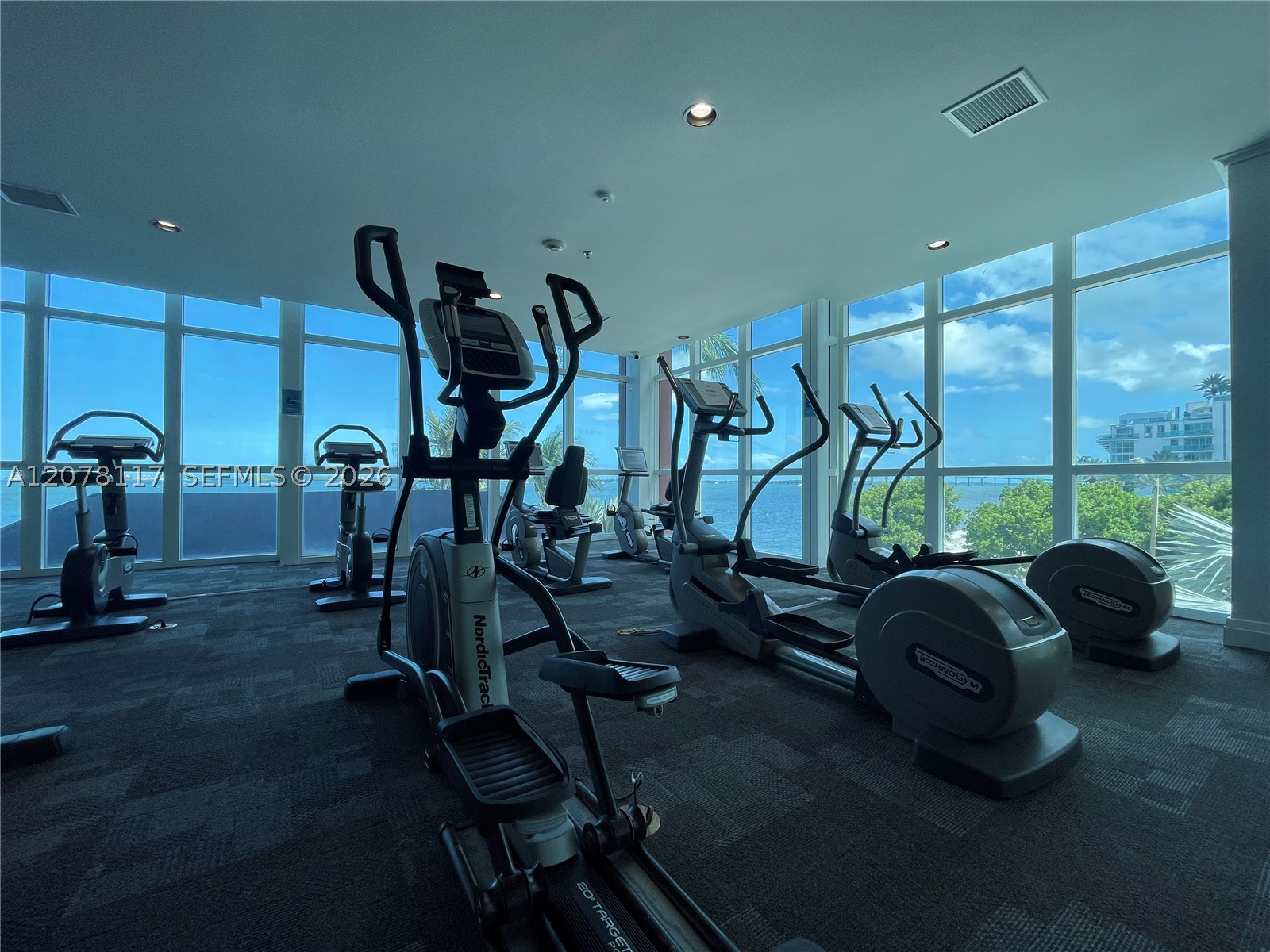 1155 Brickell Bay Dr #808, Miami FL 33131