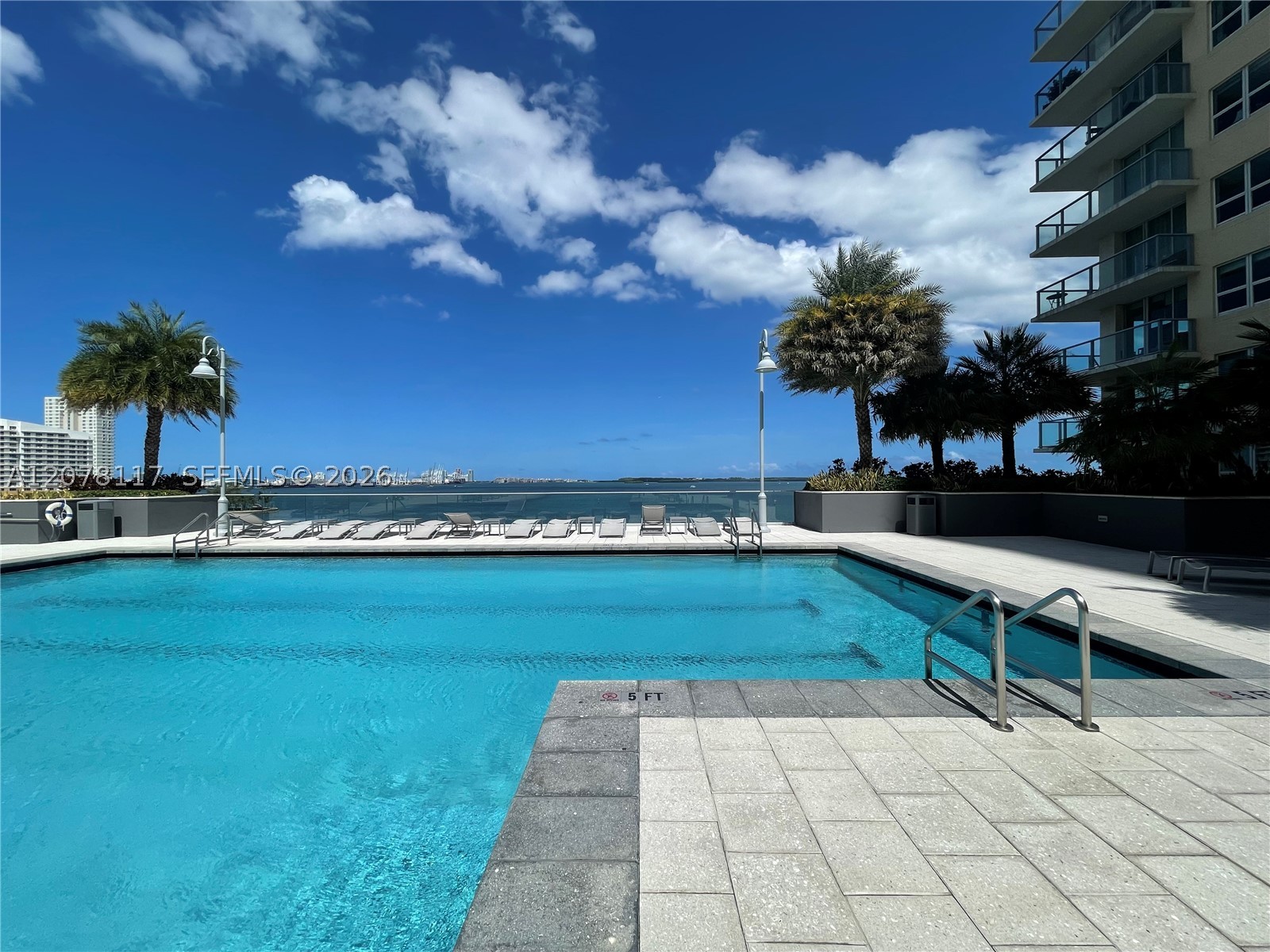 1155 Brickell Bay Dr #808, Miami FL 33131