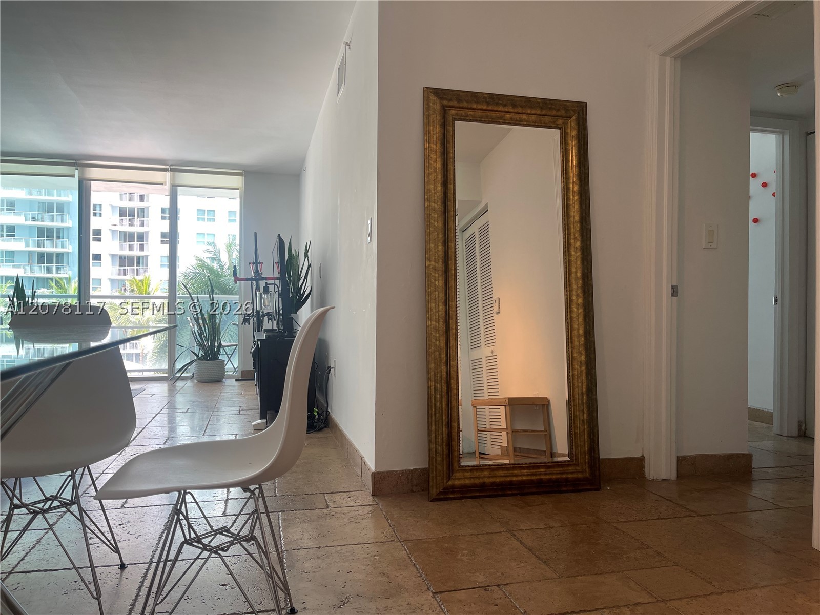 1155 Brickell Bay Dr #808, Miami FL 33131