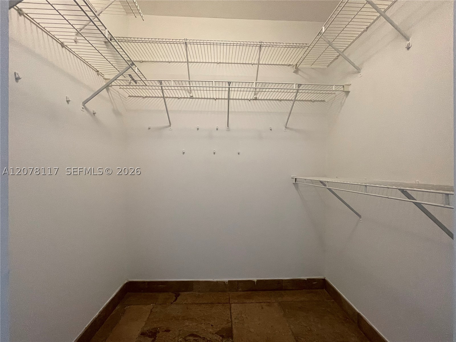 1155 Brickell Bay Dr #808, Miami FL 33131